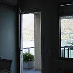 Lakeviewcabin - King With Balcony コモ